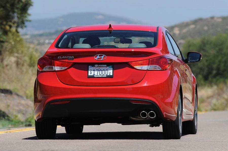  Hyundai Elantra Coupe 2012 года  (фото 87 из 88)